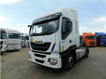 Xe đầu kéo IVECO