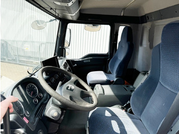 Interior photo 2: Xe bồn MAN TGA 26.390 6X2-4 BL TGA 26.390 6X2-4 BL, Lenk-/Liftachse, Willig Tankaufbau ca. 20.000l, 3 Kammern