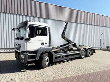 Xe tải nâng móc MAN TGS 26.460