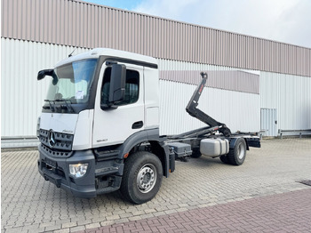 Xe tải nâng móc MERCEDES-BENZ Arocs 1840