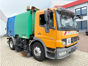 Xe quét đường MERCEDES-BENZ Atego 1524