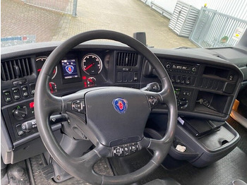 Interior photo 2: Xe tải hộp Scania R450 LB 6x2-4 R450 LB 6x2-4 Getränkekoffer, Retarder, Lift-/Lenkachse, Stapleraufnahme