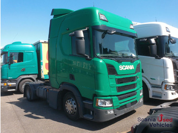 Xe đầu kéo SCANIA R 450