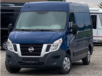 Xe van chở hàng NISSAN NV400