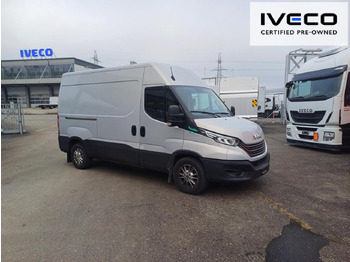Xe van chở hàng IVECO Daily 35s14