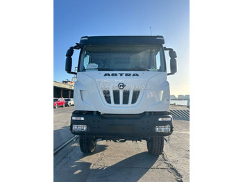 Xe tải khung gầm IVECO Astra