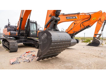 Máy xúc bánh xích Develon DX450LCA-7M Crawler Excavator MY2025: hình 4
