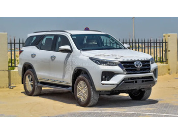SUV Toyota Fortuner  4x4: hình 3 SUV Toyota Fortuner  4x4: hình 3