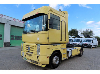 Xe đầu kéo RENAULT Magnum 480
