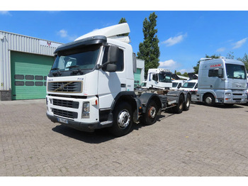 Xe tải khung gầm VOLVO FM 380