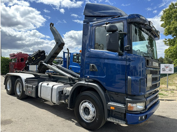 Xe tải nâng móc SCANIA 124