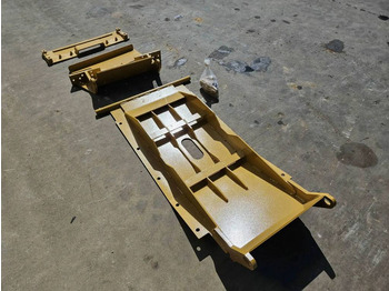 Đính kèm CATERPILLAR