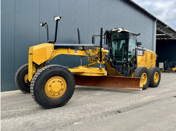 Máy san CATERPILLAR 140M