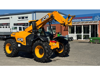Máy xúc lật JCB