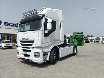 Xe đầu kéo IVECO Stralis 500