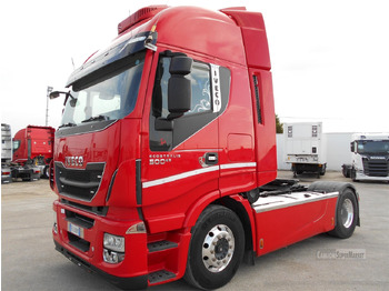 Xe đầu kéo IVECO Stralis 500