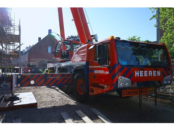Cần cẩu mọi địa hình DEMAG