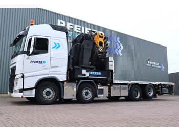 Cần cẩu mọi địa hình VOLVO