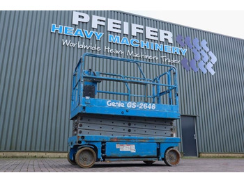 Máy nâng người hình kéo GENIE GS2646