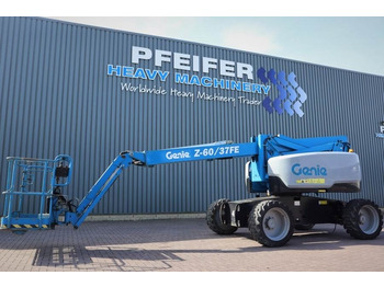 Xe nâng người nhiều khớp nối GENIE