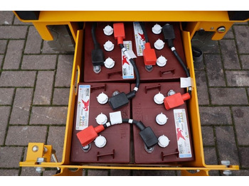 Máy nâng người hình kéo Haulotte Compact 10N Valid inspection, *Guarantee! Non Mark: hình 4