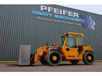 Xe nhấc hình viễn vọng kính JCB
