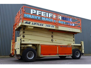 Máy nâng người hình kéo JLG