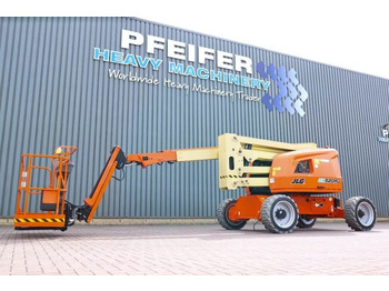 Xe nâng người nhiều khớp nối JLG