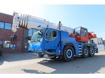 Cần cẩu mọi địa hình LIEBHERR LTM 1055/1