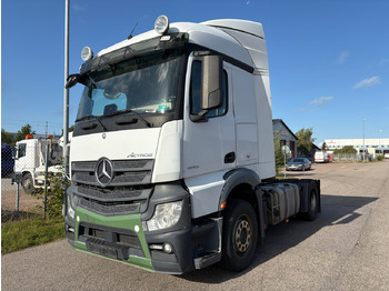 Xe tải MERCEDES-BENZ Actros