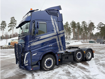Xe tải VOLVO FH 500