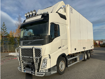 Xe tải đông lạnh VOLVO FH