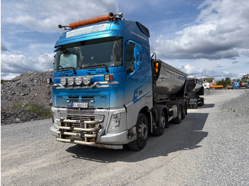 Xe tải nâng móc VOLVO FH13