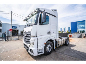 Xe đầu kéo MERCEDES-BENZ Actros 1845