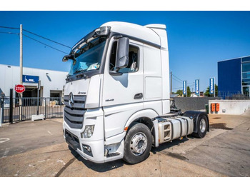 Xe đầu kéo MERCEDES-BENZ Actros 1845