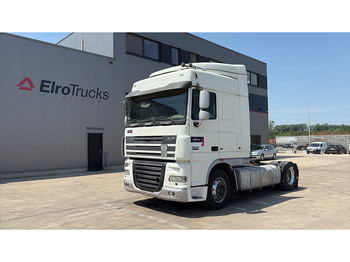 Xe đầu kéo DAF XF 105 460