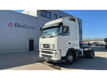 Xe đầu kéo VOLVO FH 440