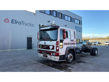 Xe tải khung gầm VOLVO FL6 220