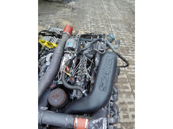 Động cơ SCANIA 4