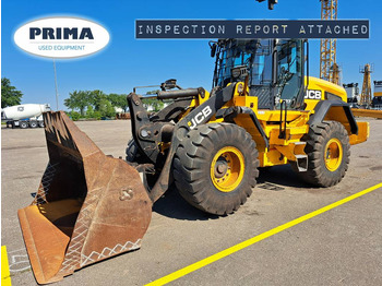 Máy xúc lật bánh lốp JCB 427