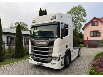 Xe đầu kéo SCANIA R 450