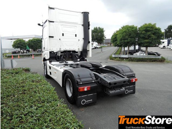 Xe đầu kéo Mercedes-Benz Actros 1845 LS: hình 4