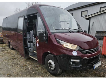 Xe bus mini IVECO Daily 70c18