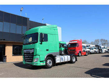 Xe đầu kéo DAF XF 106 480