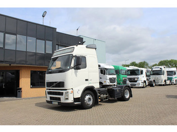 Xe đầu kéo VOLVO FH12 420