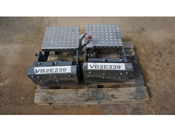 Máy lát nhựa đường VÖGELE