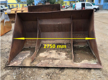 Gầu xúc lật VOLVO