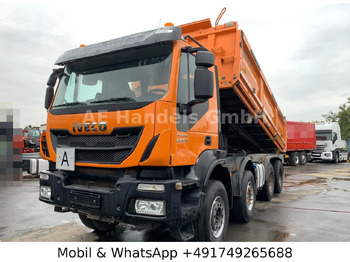 Xe ben IVECO Trakker