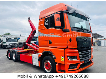 Xe tải nâng móc MAN TGX 26.510