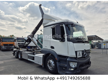 Xe tải nâng móc MERCEDES-BENZ Actros 2543
